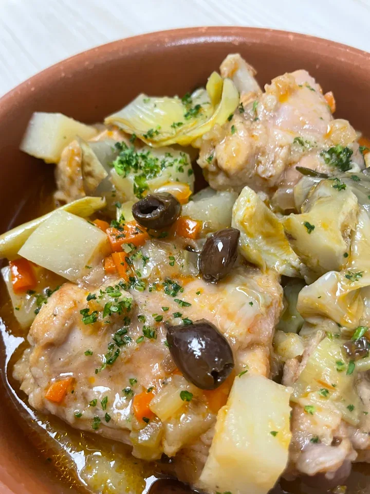 Archive view of Coniglio alla Ligure plated at Davanti