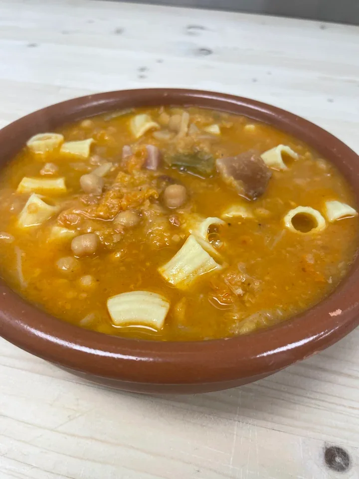 Archive view of Zuppa di Ceci e Verza alla Calabrese plated at Davanti