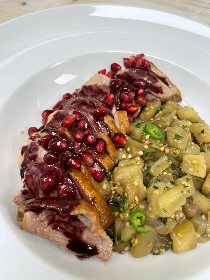 Archive view of Petto di Anatra al Melograno plated at Davanti