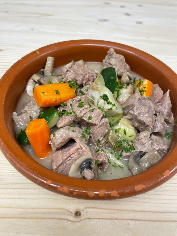 Archive view of Bianchetto di Vitello alla Piemontese plated at Davanti