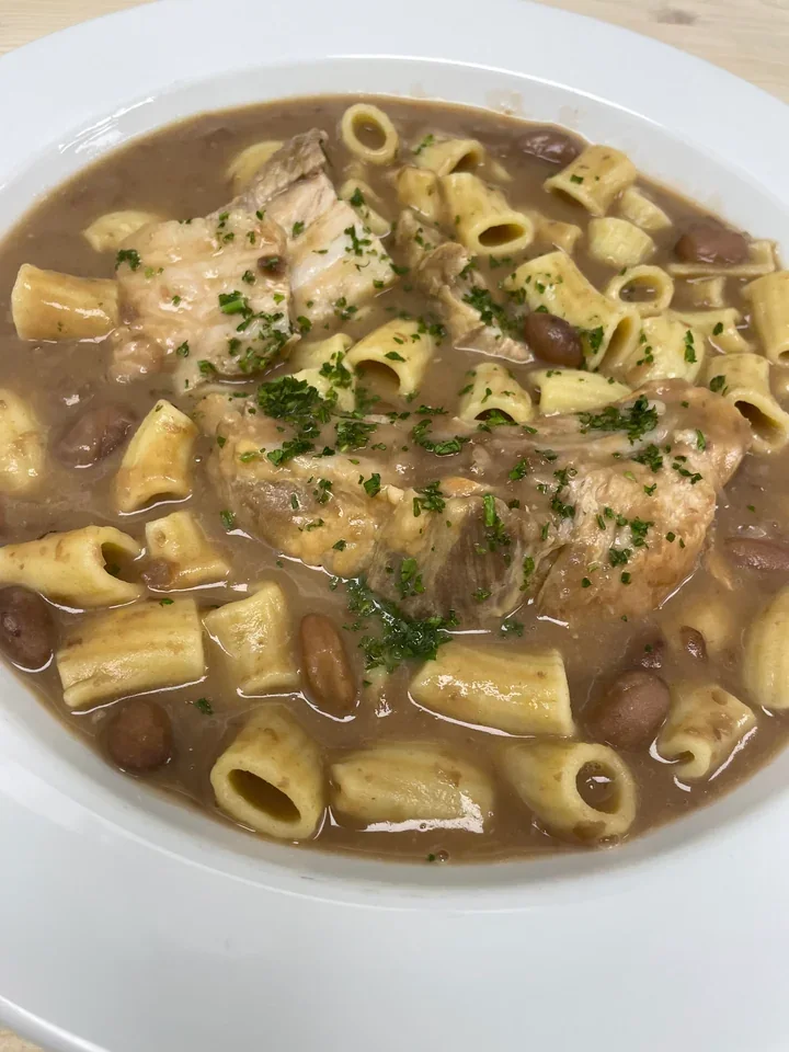 Archive view of Pasta & Fagioli alla Veneta plated at Davanti