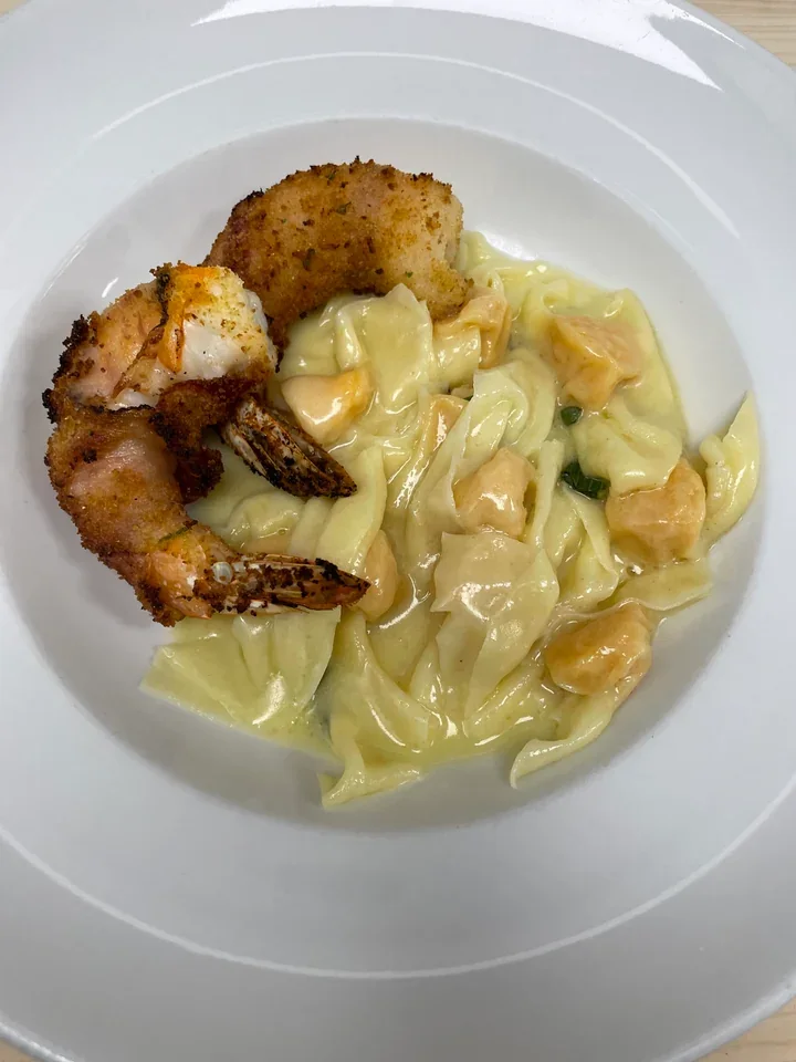 Archive view of Ravioli di Zucca con Gamberi Gratinati plated at Davanti