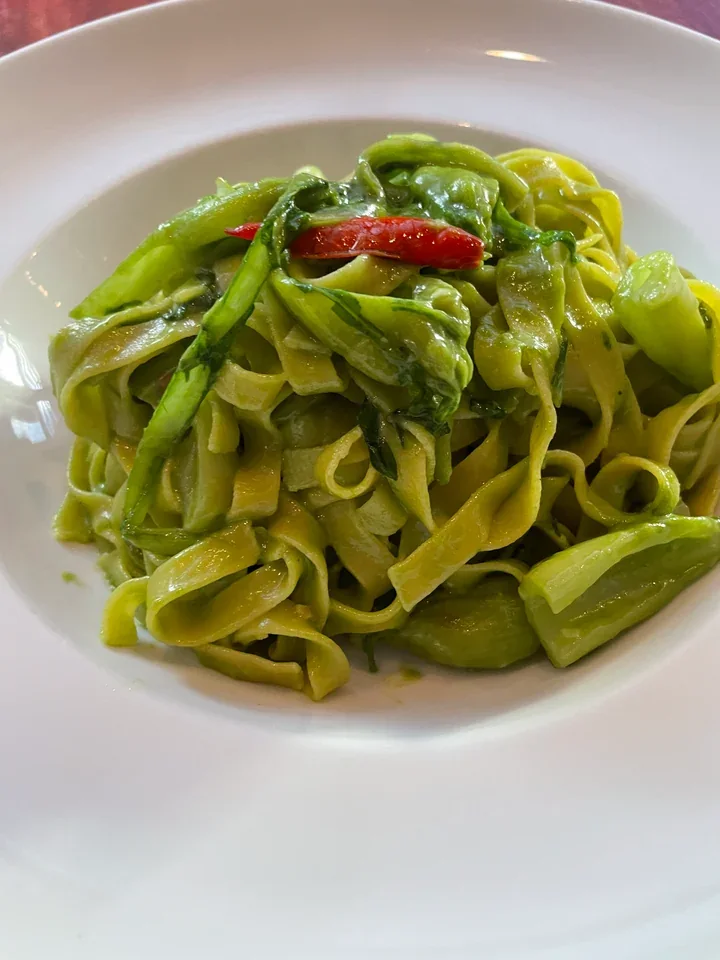 Archive view of Fettuccine con Puntarelle alla Romana plated at Davanti