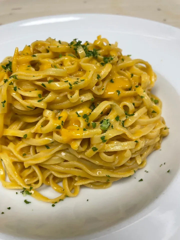 Archive view of Tagliolini con Ricci di Mare alla Siciliana plated at Davanti