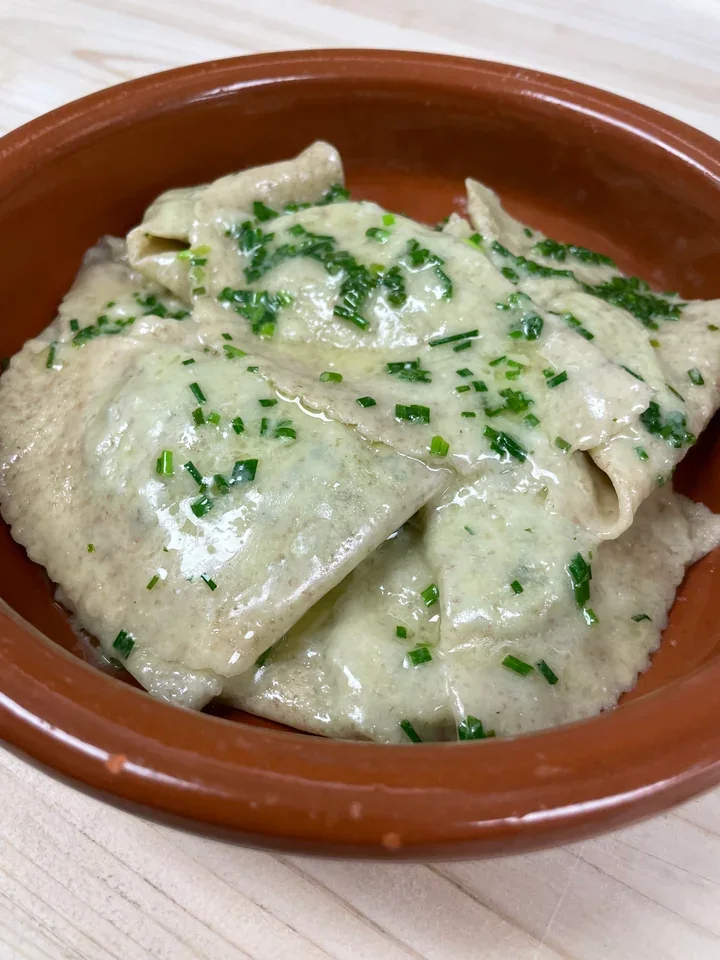 Archive view of Schultz Krapfen della Val Pusteria plated at Davanti
