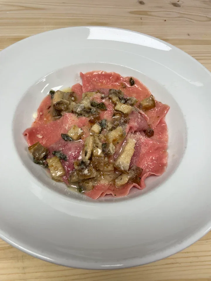 Archive view of Casunziei Ampezzani plated at Davanti