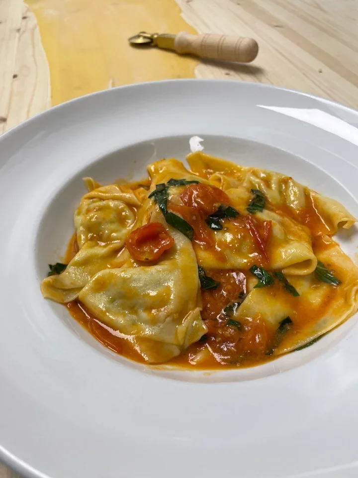 Archive view of Ravioli Napoletani plated at Davanti